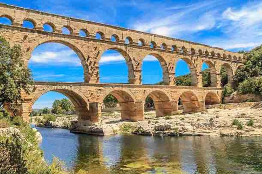 Une Pause Au Paradis Sorgues Exterior photo